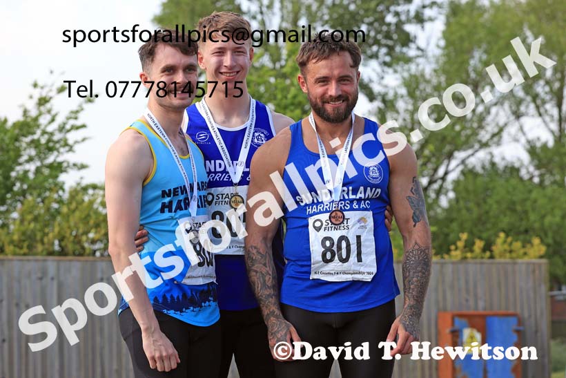 Mens Seniors 200 metres, 2024 North Eastern Track and Field Champs., Middlesbrough.  Photo: David T. Hewitson/Sports for All Pics